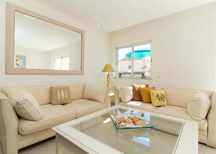 Jacaranda - By Dalma Portuguesa *