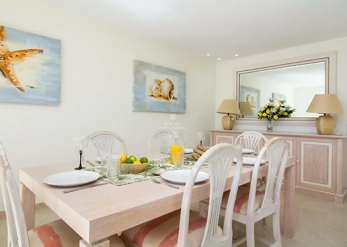 Jacaranda - By Dalma Portuguesa Apartament