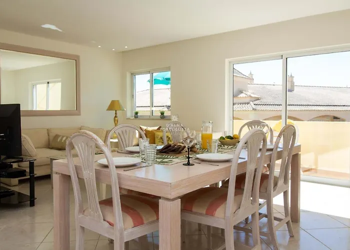 Jacaranda - By Dalma Portuguesa *