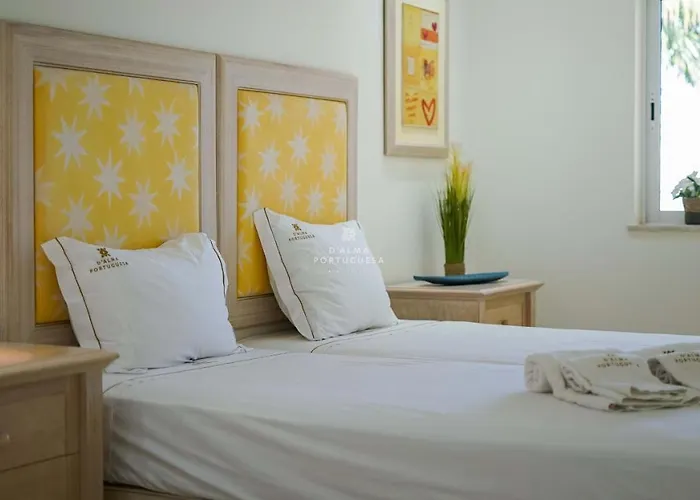 Jacaranda - By Dalma Portuguesa Apartament *